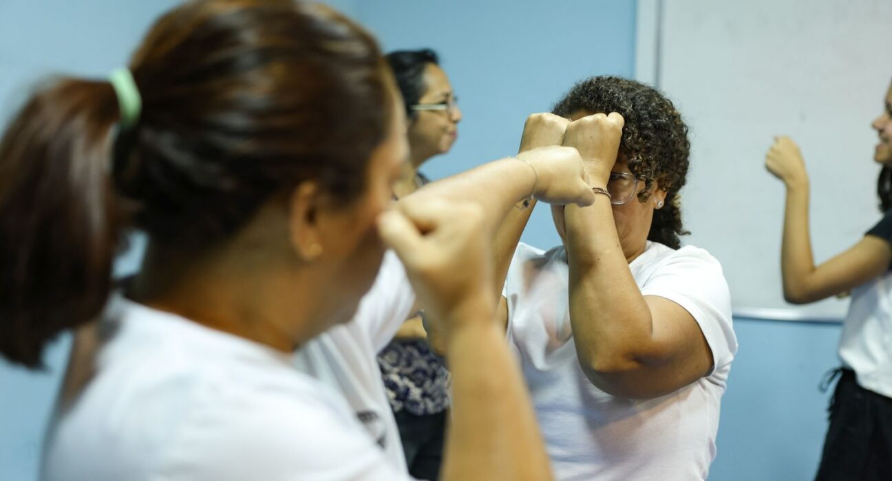 Senado aprova venda de spray de pimenta para defesa de mulheres