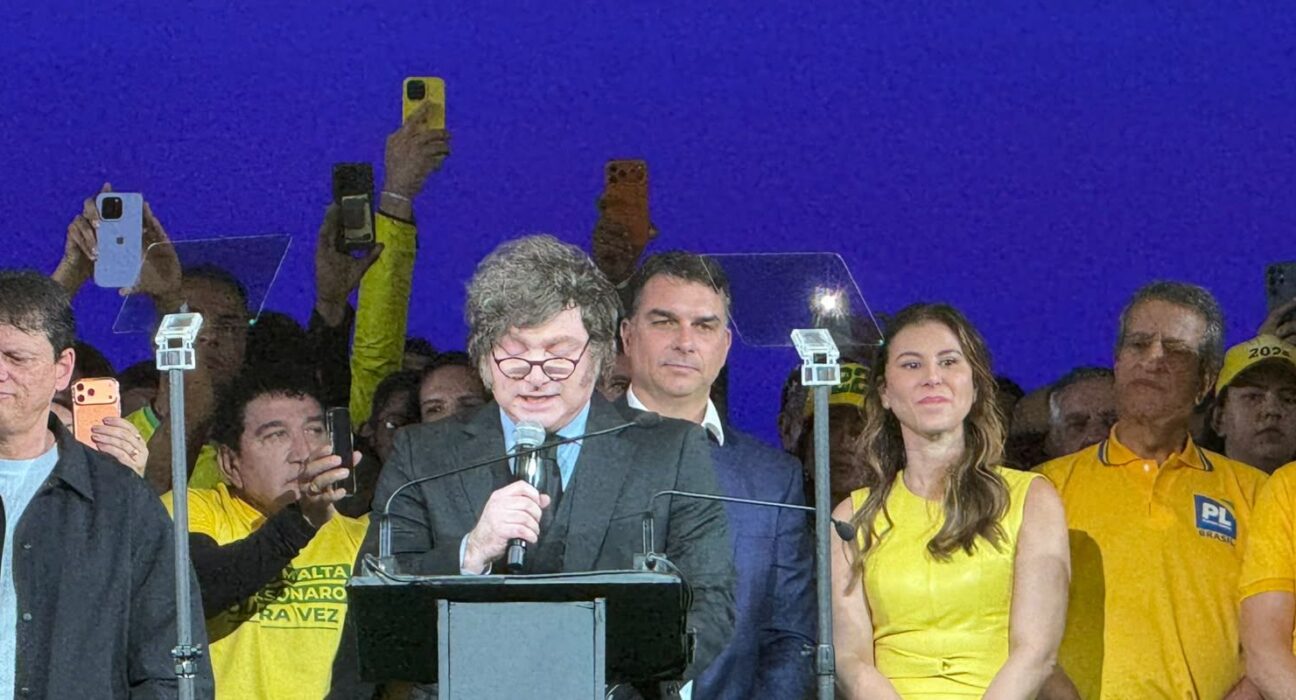 Após ofensas de Milei a Lula, Itamaraty chama embaixador para consulta