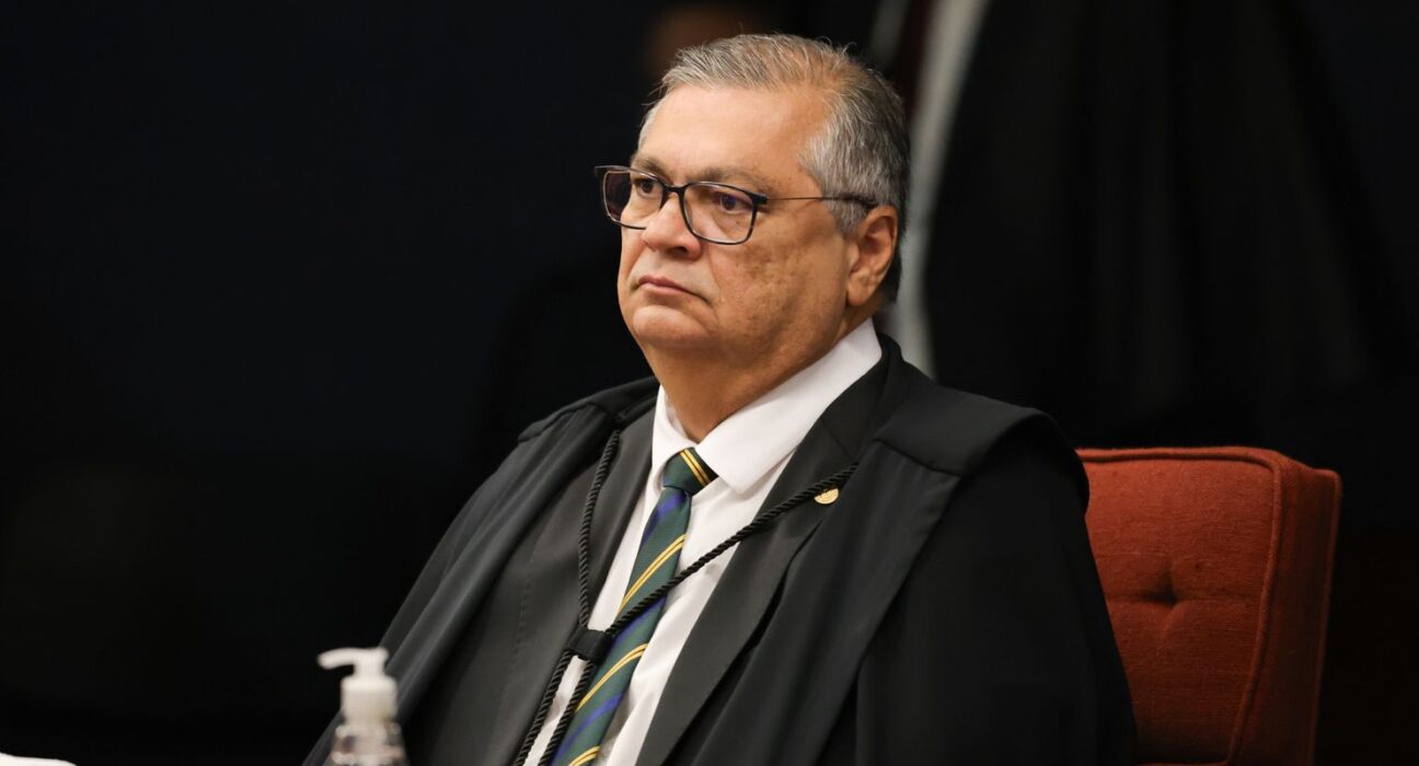 Dino autoriza PF a acessar investigação sobre produtora do Dark Horse