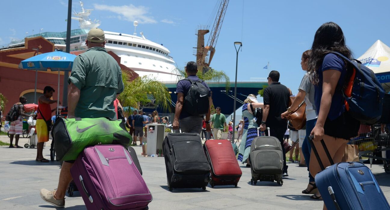 Brasil é quarto país que mais ampliou turismo internacional, diz OCDE