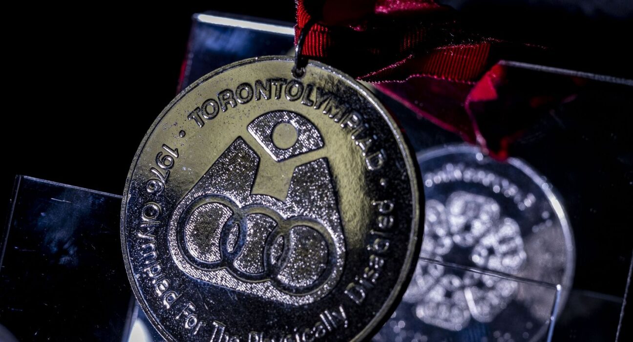 Familiares celebram legado de primeira medalha paralímpica do Brasil