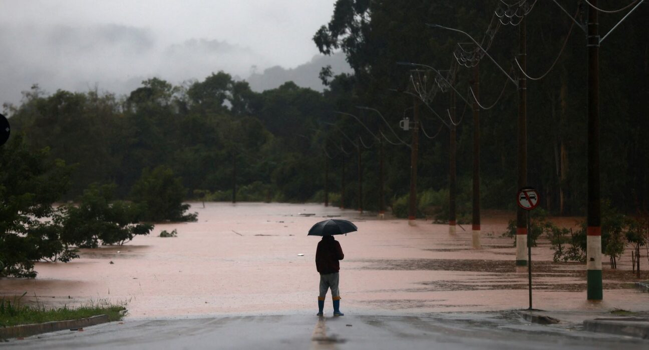 Ciclone extratropical favorece tempestade no Rio Grande do Sul