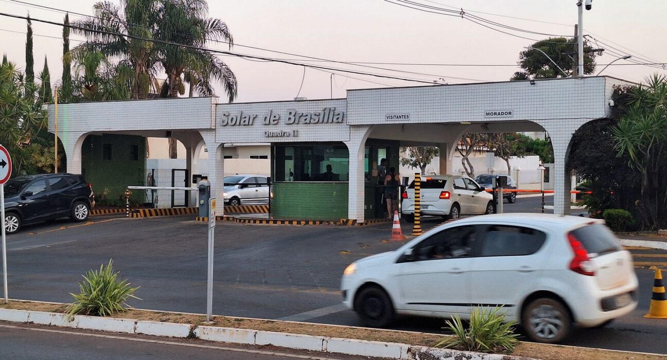 Moraes pede parecer da PGR sobre proibição de visitas a Bolsonaro
