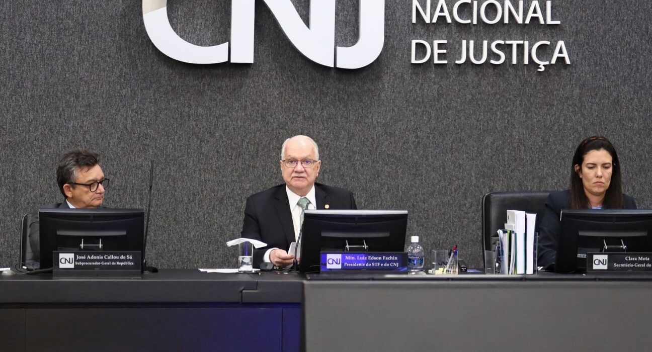 Ministro Fachin apresenta novas regras de conduta para magistrados