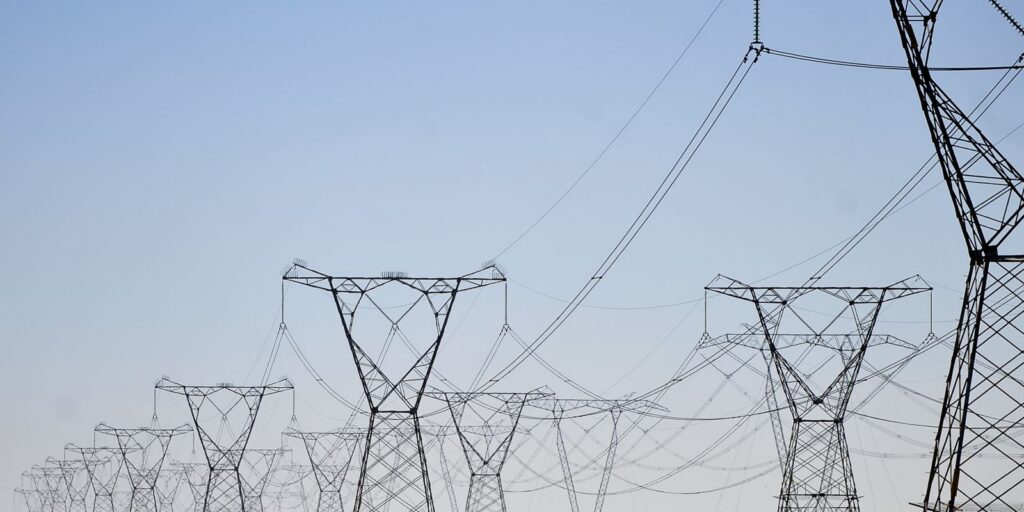 ONS suspende geração excedente de energia pela segunda vez no ano