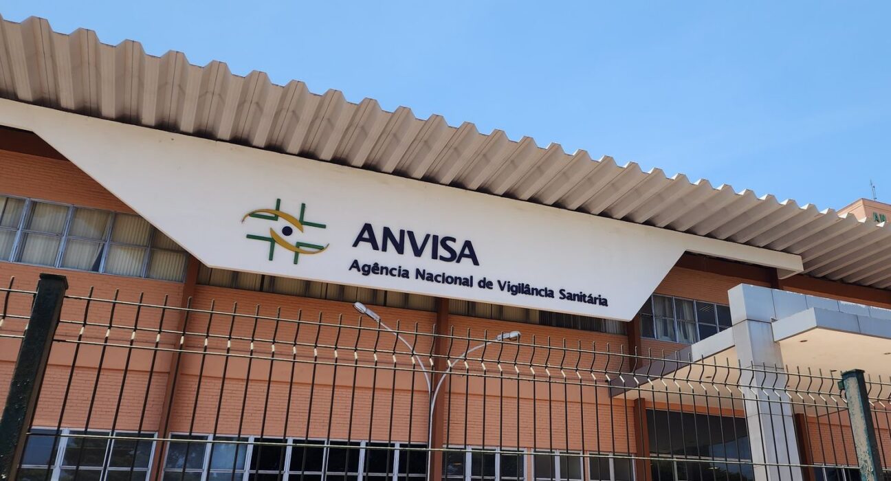 Cosméticos sem registro têm fabricação e venda proibidas pela Anvisa