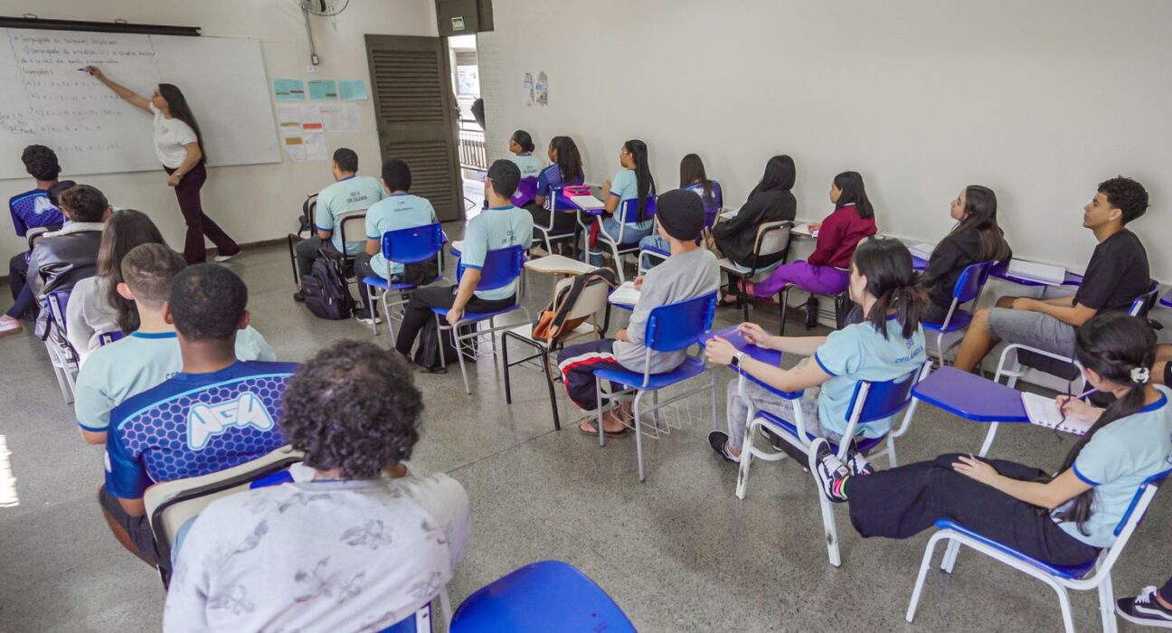 Pé-de-Meia começa a pagar quinta parcela de frequência nesta segunda