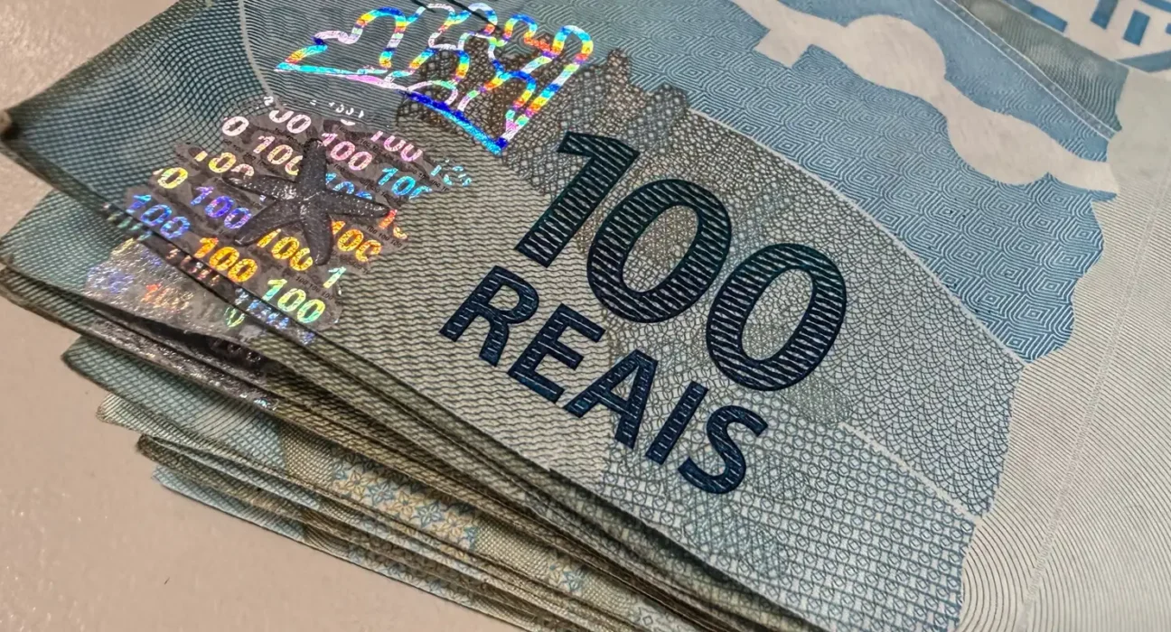 Brasileiros têm mais de R$ 5,1 bilhões esquecidos em bancos