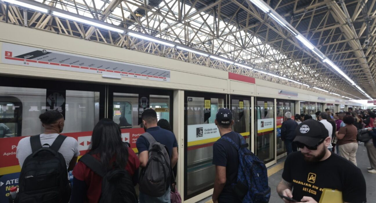 Governo de SP diz que não haverá demissões de funcionários da CPTM