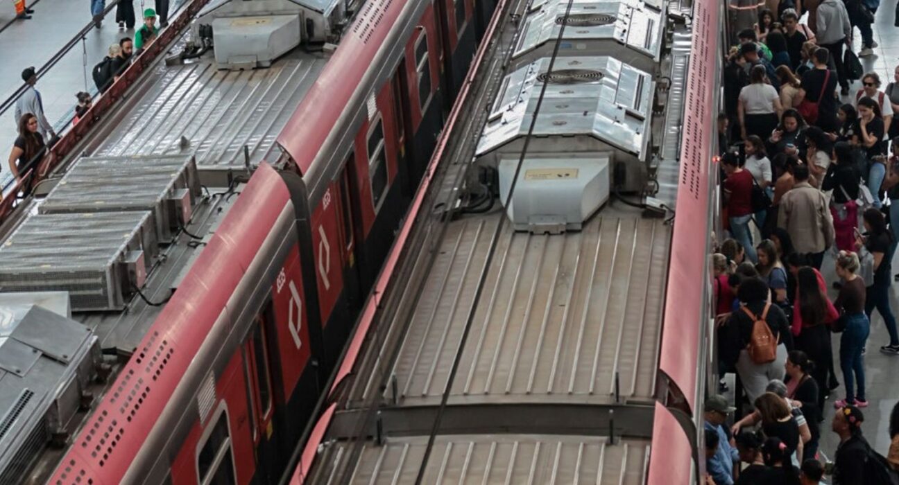 Trabalhadores das linhas 11, 12 e 13 da CPTM entram em greve