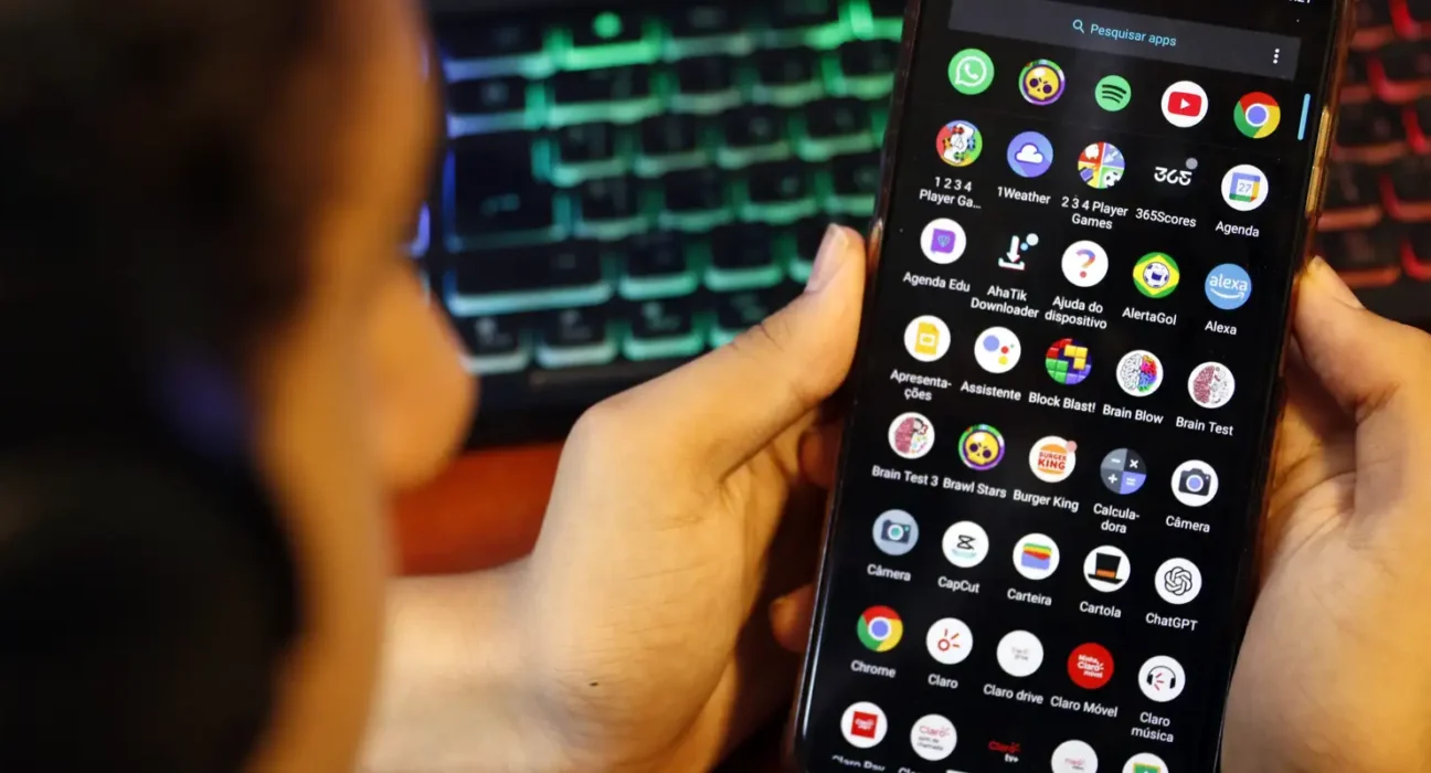 AGU se reúne com Discord e cobra proteção de crianças na plataforma