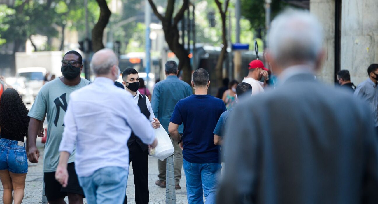 Para 81% dos brasileiros, é fundamental que candidato acredite em Deus