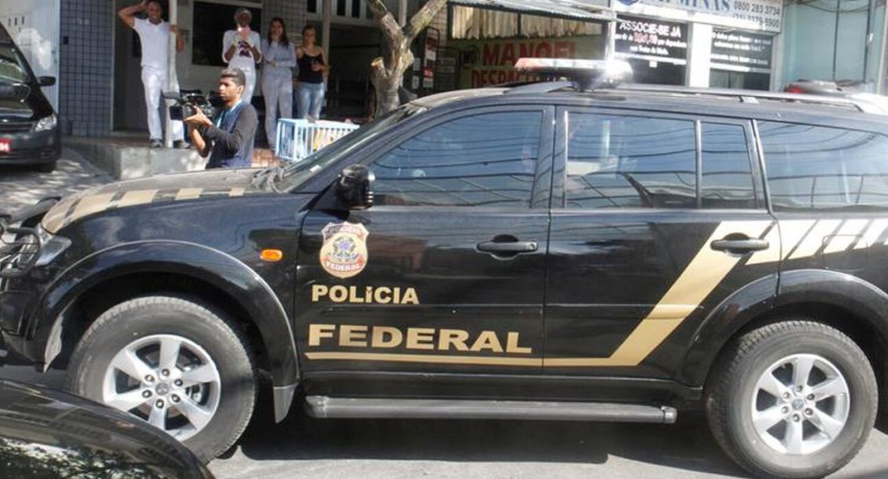 Cláudio Castro é alvo da segunda fase da Operação Sem Refino