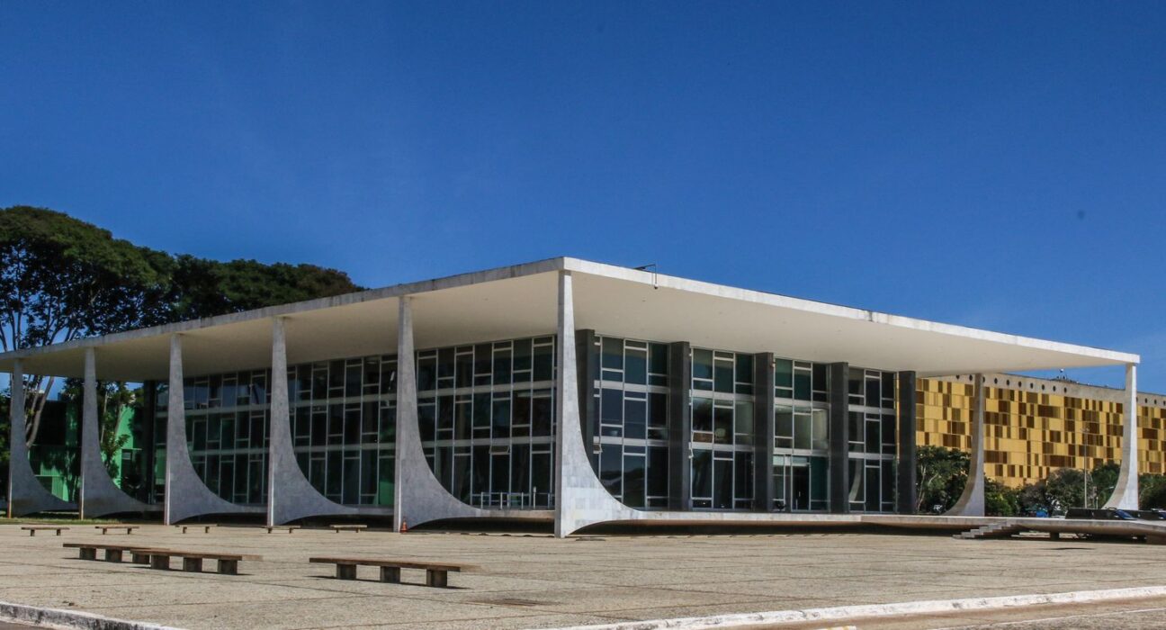 Dino aciona PF após TCU apontar R$ 55,4 milhões em emendas suspeitas