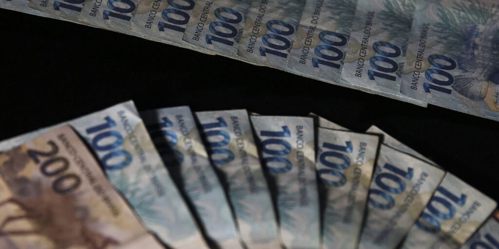 Orçamento de 2027 reserva R$ 44,8 bilhões para emendas impositivas