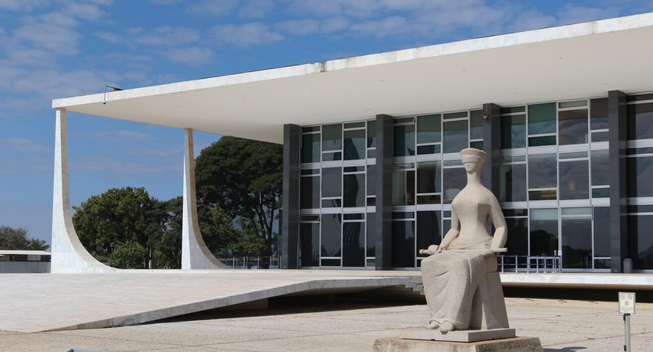 STF retoma julgamento sobre alcance da Lei Maria da Penha