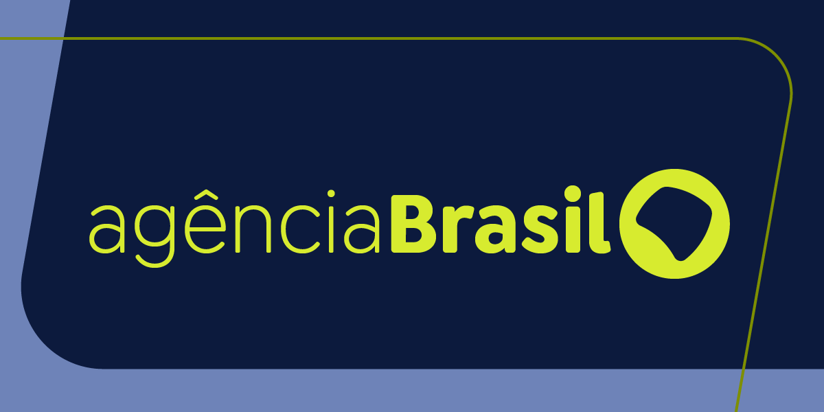 Deputado que sofreu AVC na Câmara recebe alta hospitalar