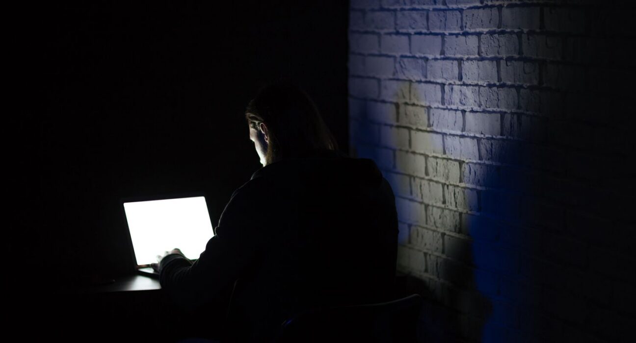 TSE debate combate a deepfake nas eleições