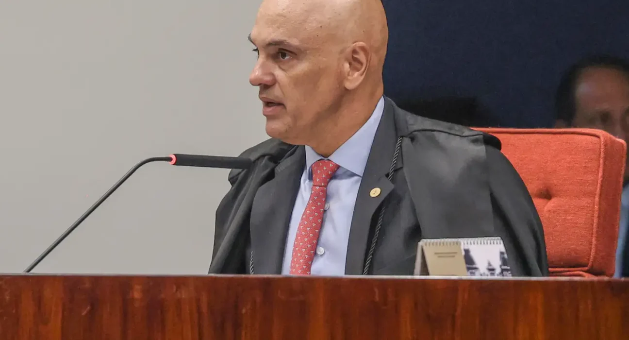 Fachin decide tirar Moraes da relatoria do inquérito das fake news