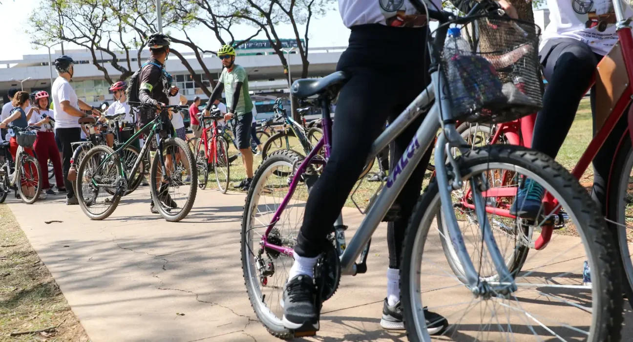 Justiça aceita denúncia contra 5 acusados de matar ciclista no Rio