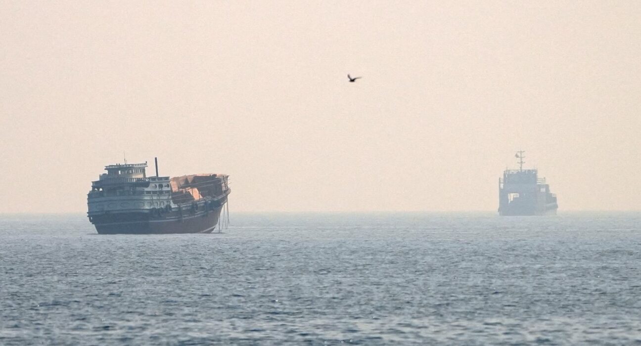 Países do Golfo Pérsico cancelam reunião sobre reabertura de Ormuz