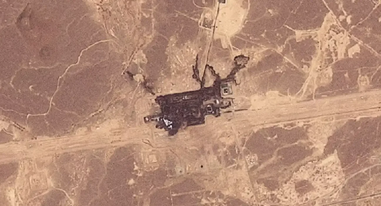 Arábia Saudita paralisa oleoduto, e houthis controlam Mar Vermelho