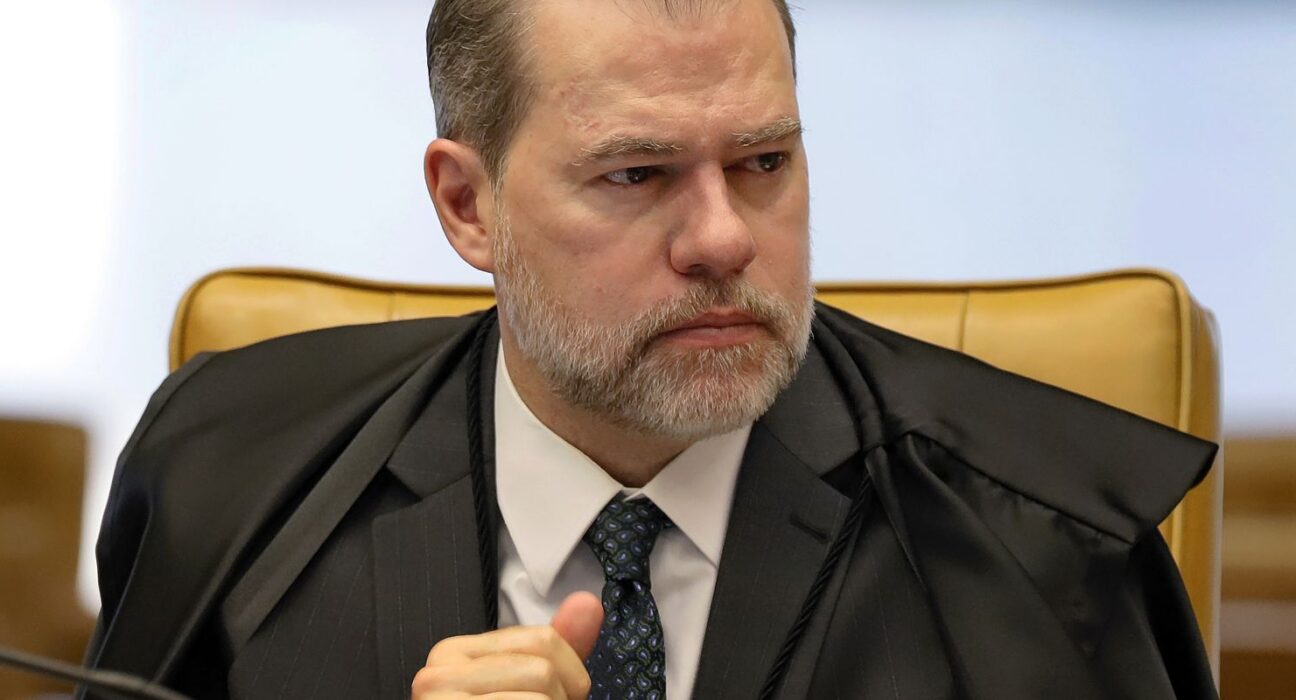 Dias Toffoli libera campanha de Renan Santos pela internet