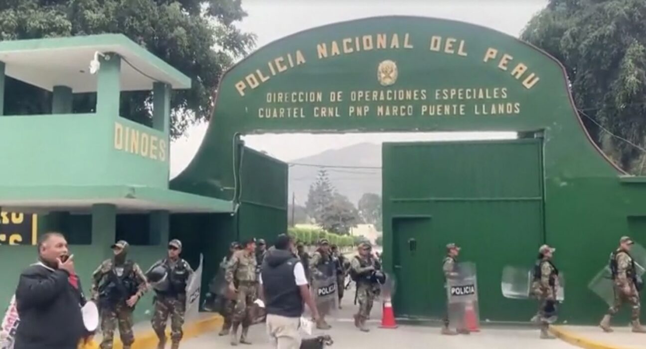 Peru declara estado de emergência em cinco presídios de alta segurança