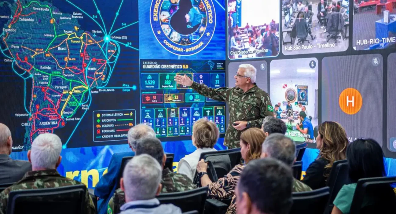 Exército simula defesa cibernética no Brasil às vésperas da eleição