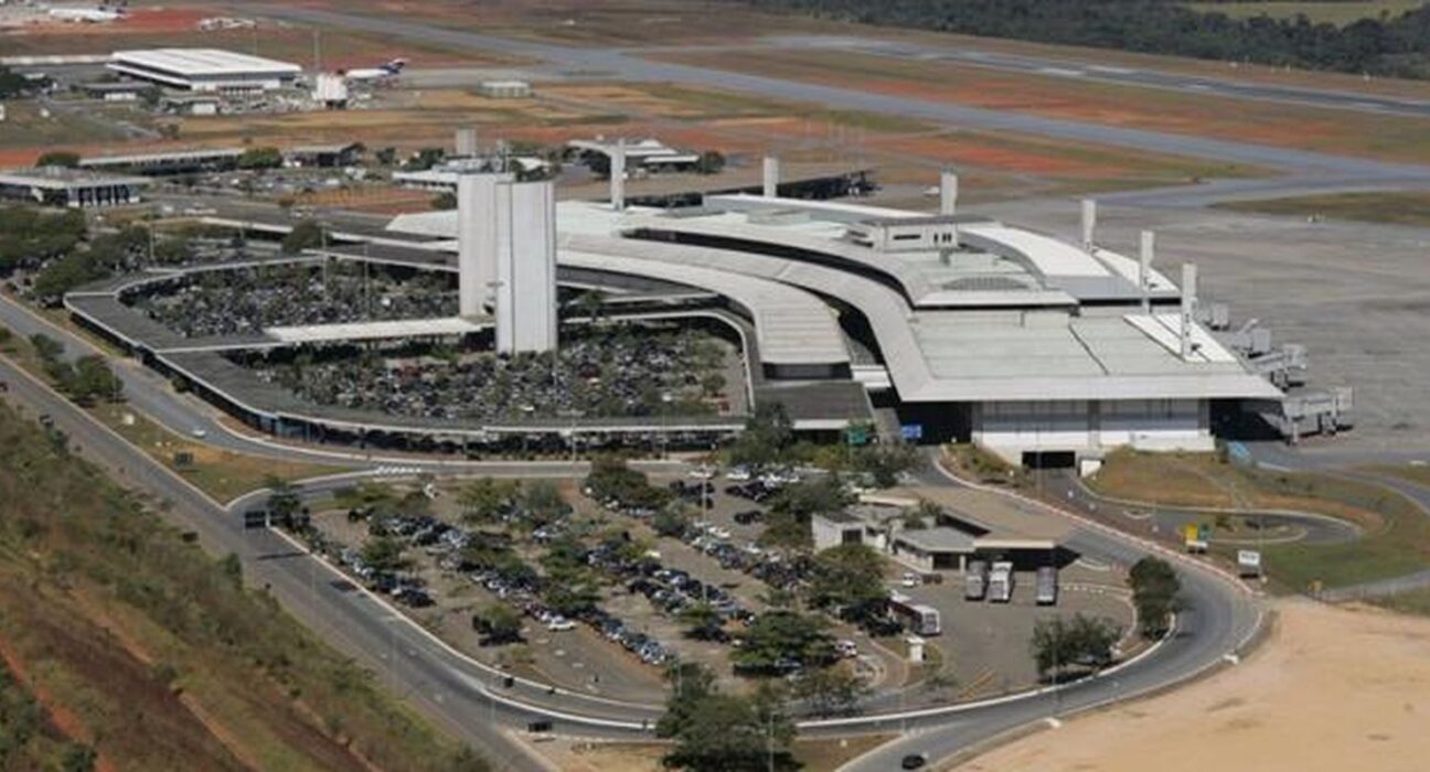 BH: Aeroporto de Confins suspende operações por problema na pista