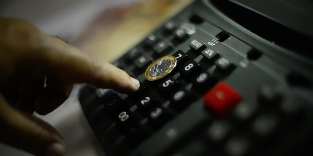 Dívida Pública Federal fica estável em agosto e chega a R$ 9,29 tri
