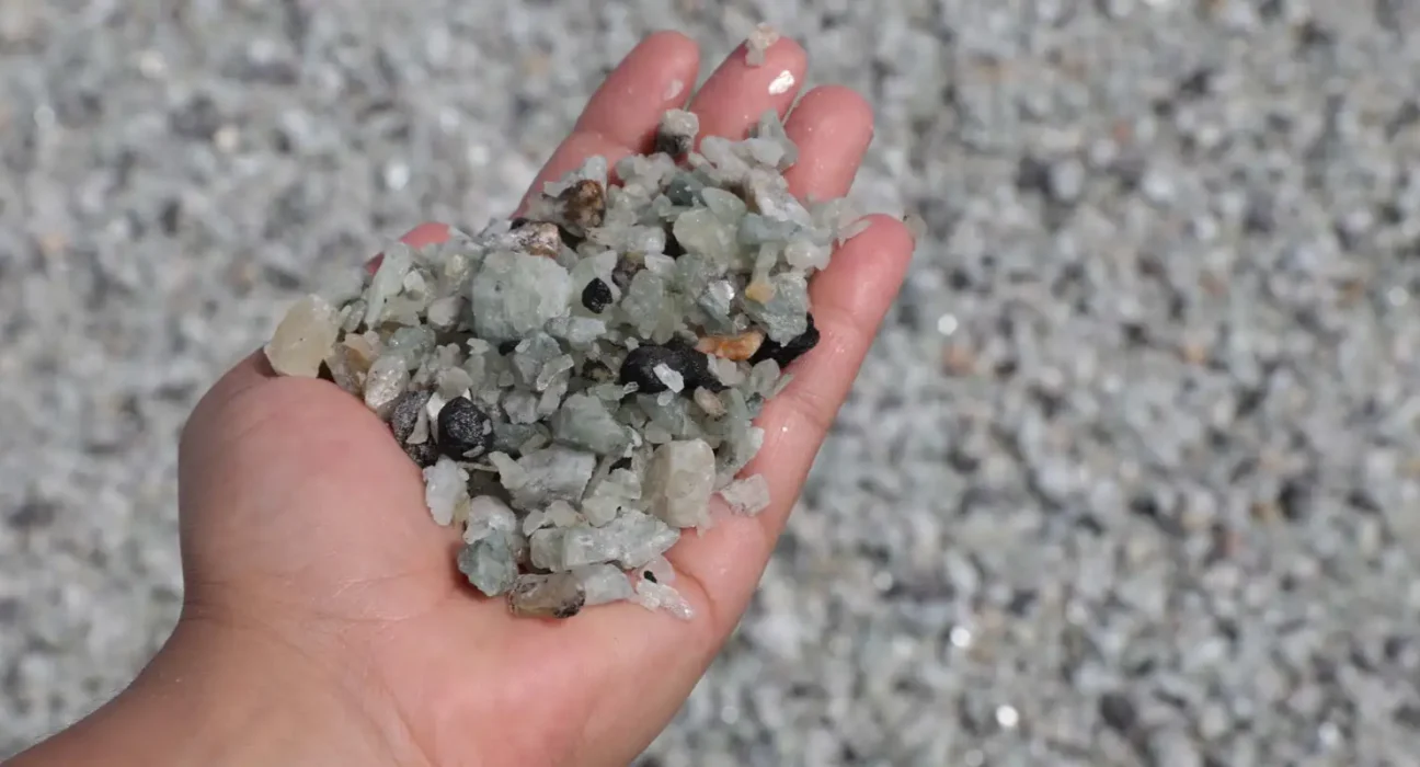 Brasil cria política para ampliar produção de minerais críticos