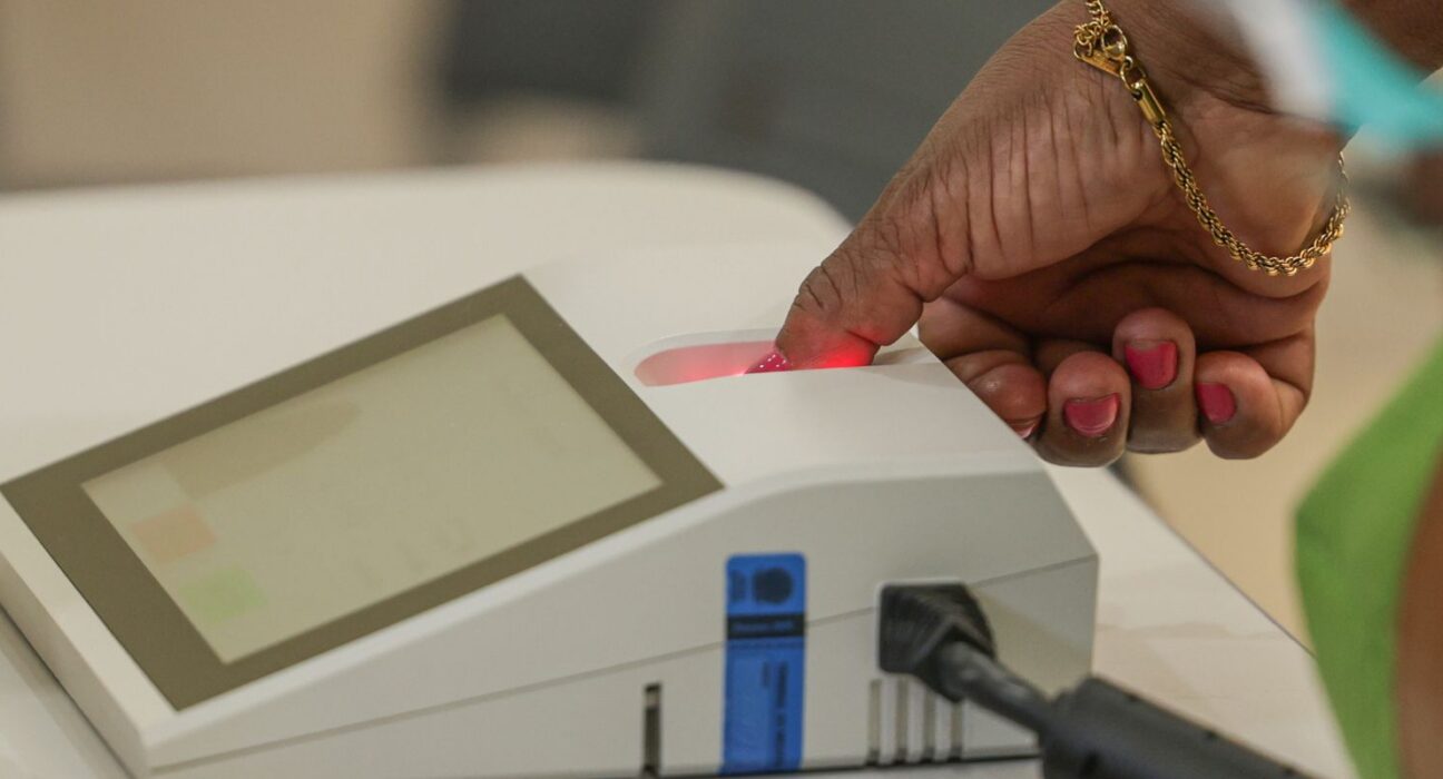 Eleições: fórum de servidores públicos denuncia censura na internet