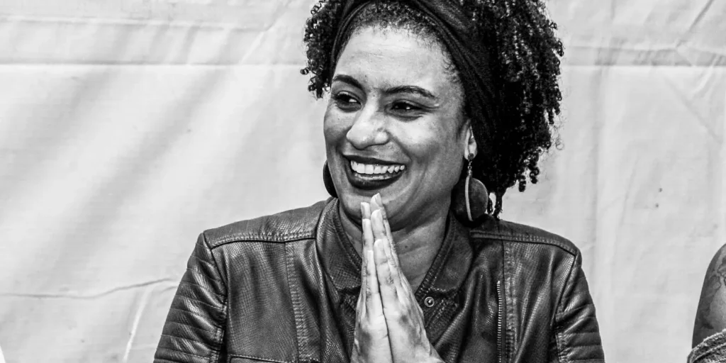 Família denuncia agressão a Marielle em grupo de WhatsApp da PUC-Rio