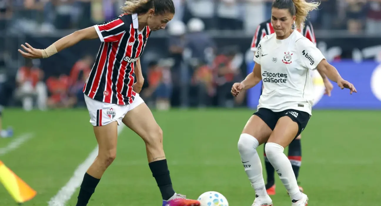 São Paulo e Corinthians decidem campeão brasileiro feminino de 2026