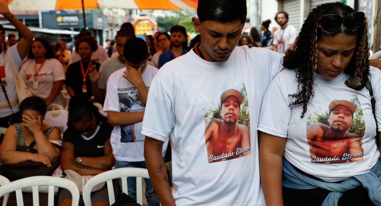 Mães da Penha cobram justiça por mortes na Operação Contenção