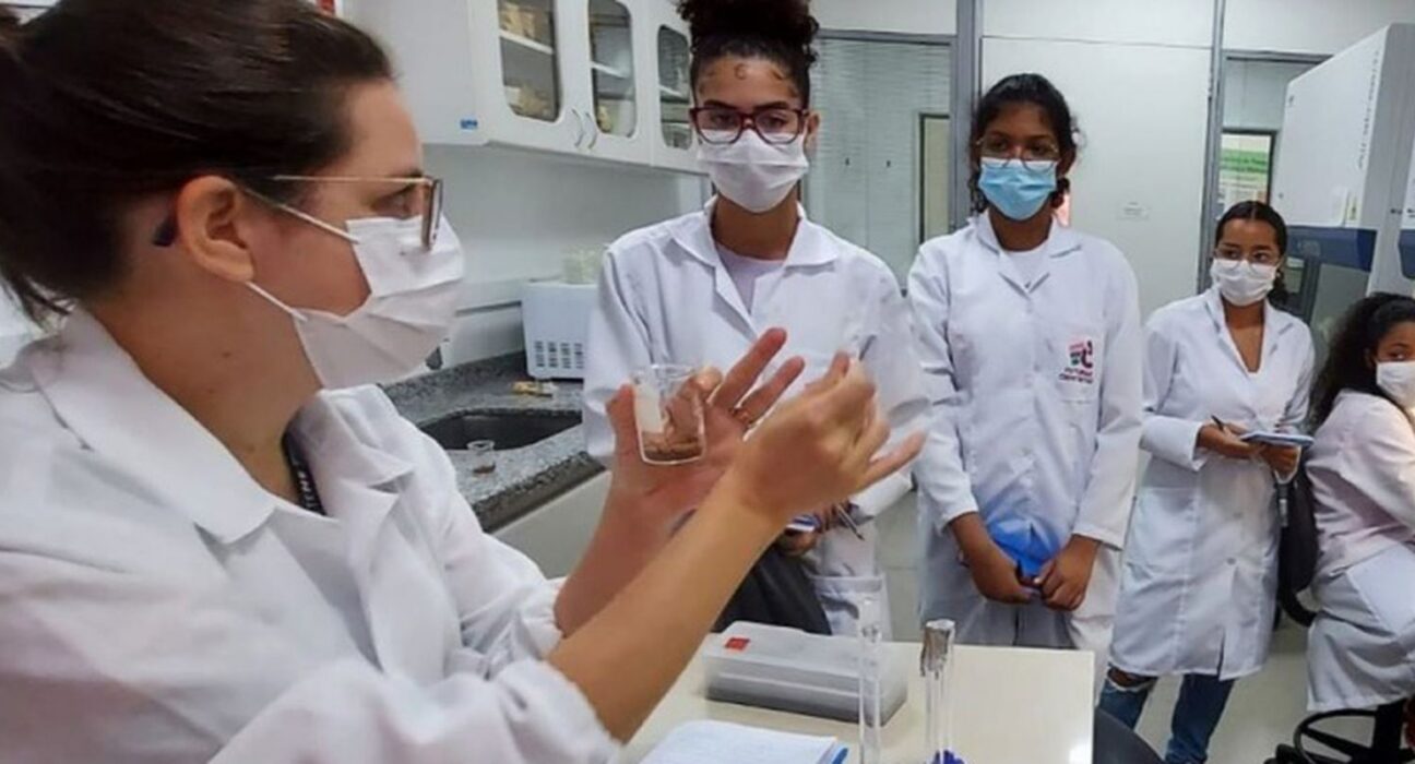 Inscrições para o Programa Futuras Cientistas vão até 6 novembro