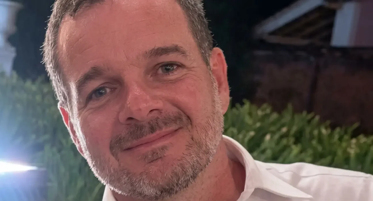 Juiz é encontrado morto dentro de veículo em chamas no interior de SP