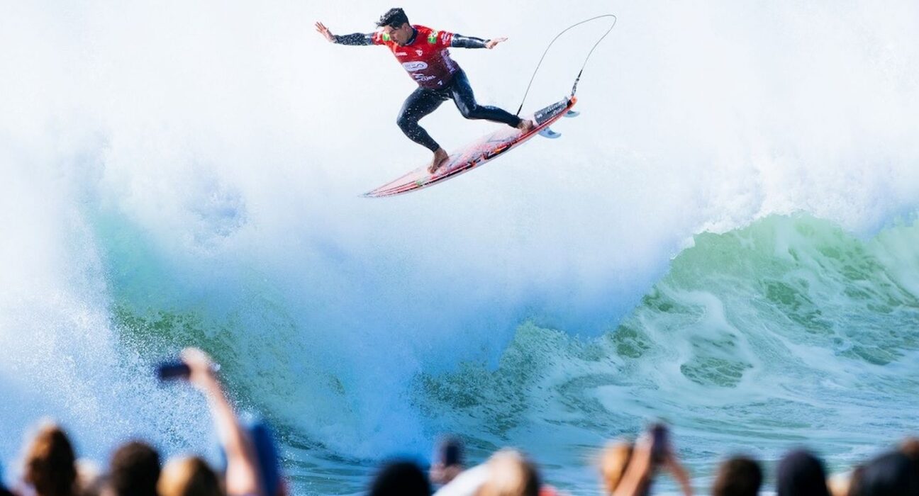 Surfe: Medina é vice-campeão em Peniche e sobe para 4º no ranking