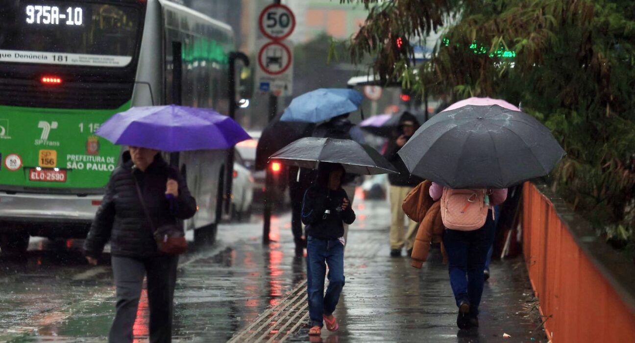 Fim de semana de eleição terá chuvas fortes no estado de São Paulo