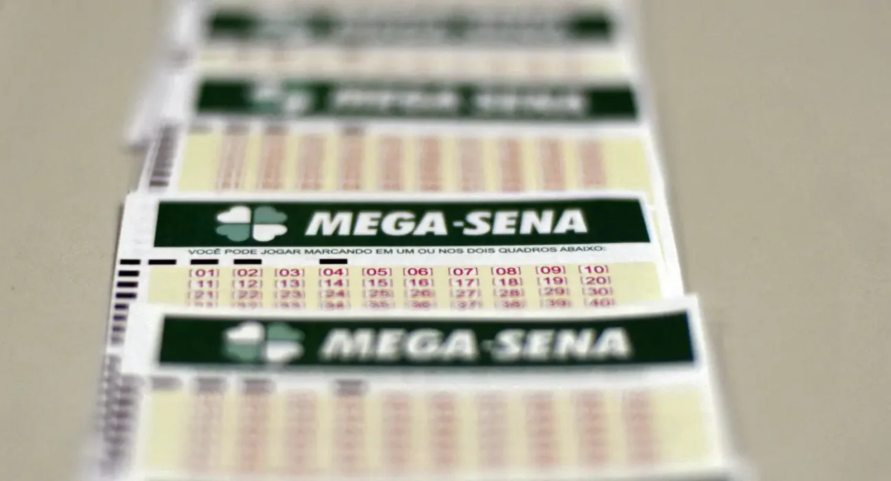 Mega-Sena sorteia prêmio acumulado em R$ 170 milhões neste domingo
