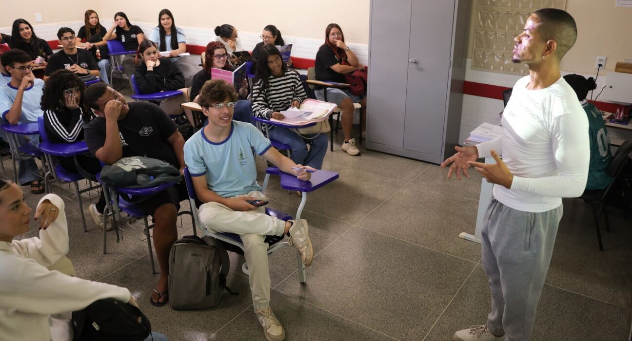 Enem 2026: inscrito automaticamente deve escolher idioma da prova