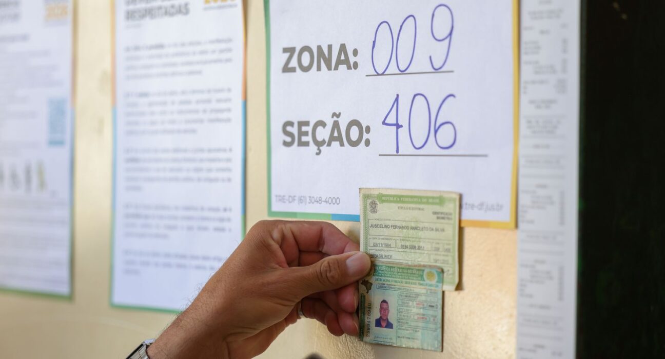 Advogado vê sabotagem à democracia em falta de transporte de eleitores