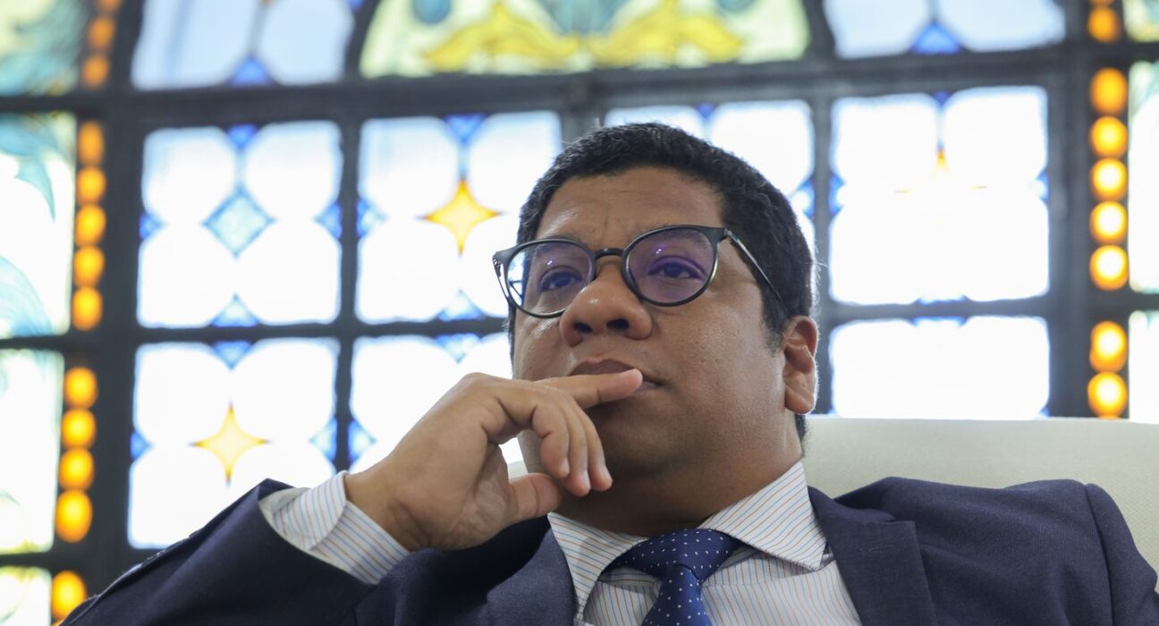 Risco de invasão de Cuba pelos EUA é real, avalia embaixador