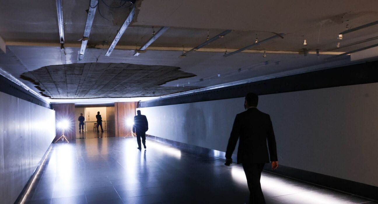 Parte do teto de túnel da Câmara desabou nesta quarta-feira