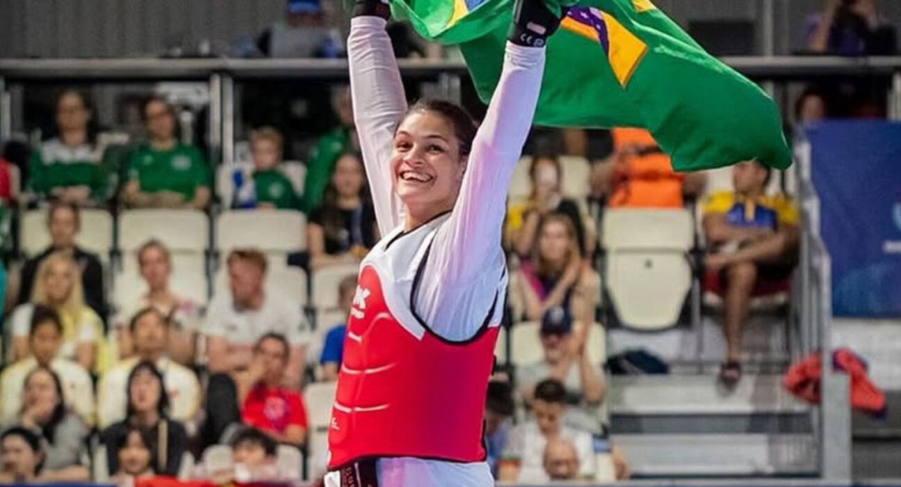 Maria Clara Pacheco é ouro em 3ª etapa do Grand Prix de taekwondo